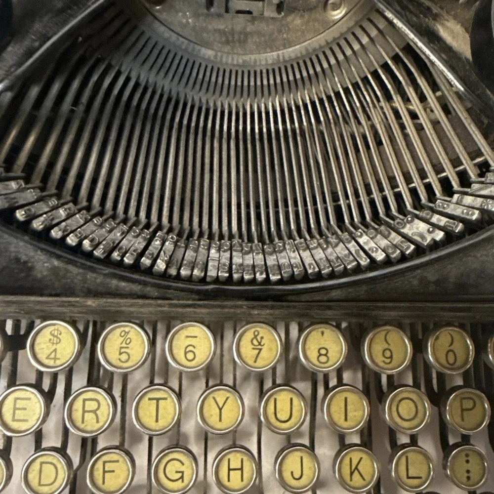 Vintage Royal 10? Standard Manual Typewriter Glass Keys Office Writer 20's 30's